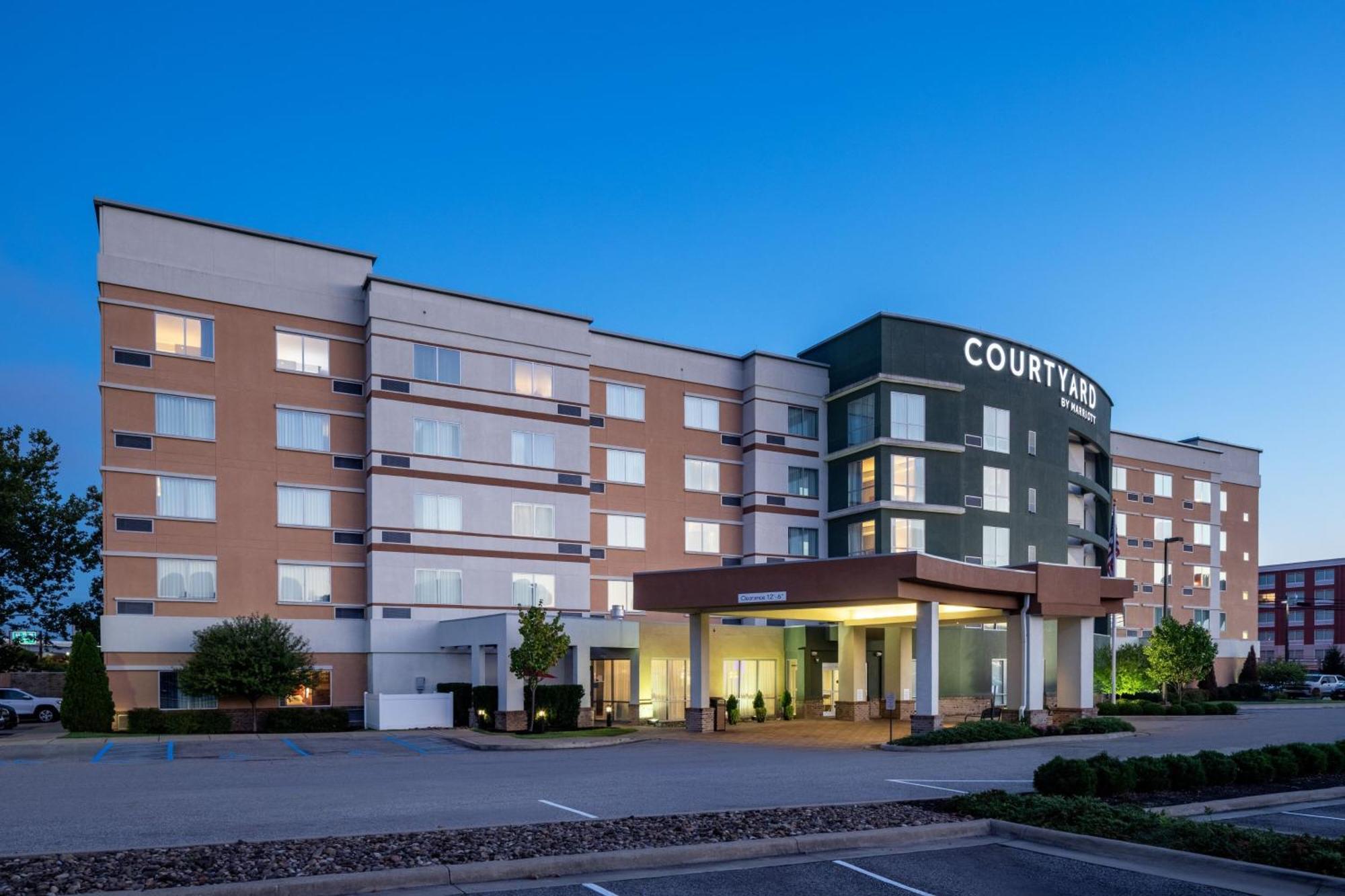 Hotel Courtyard By Marriott Charleston Downtown/Civic Center Exterior foto
